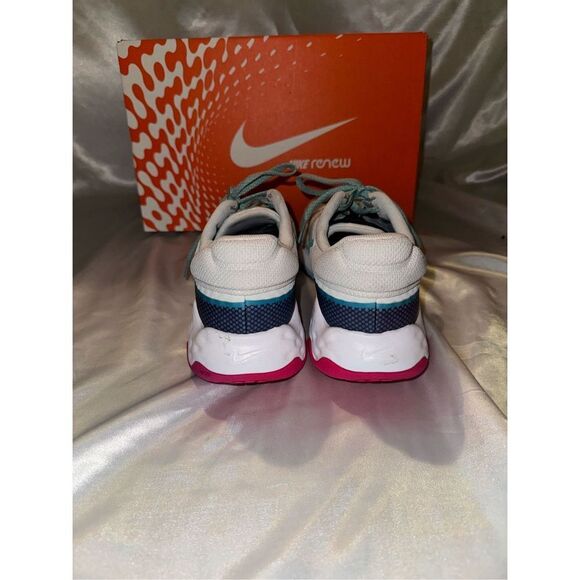 White Nike Renew Run Sneakers - Picture 4 of 7